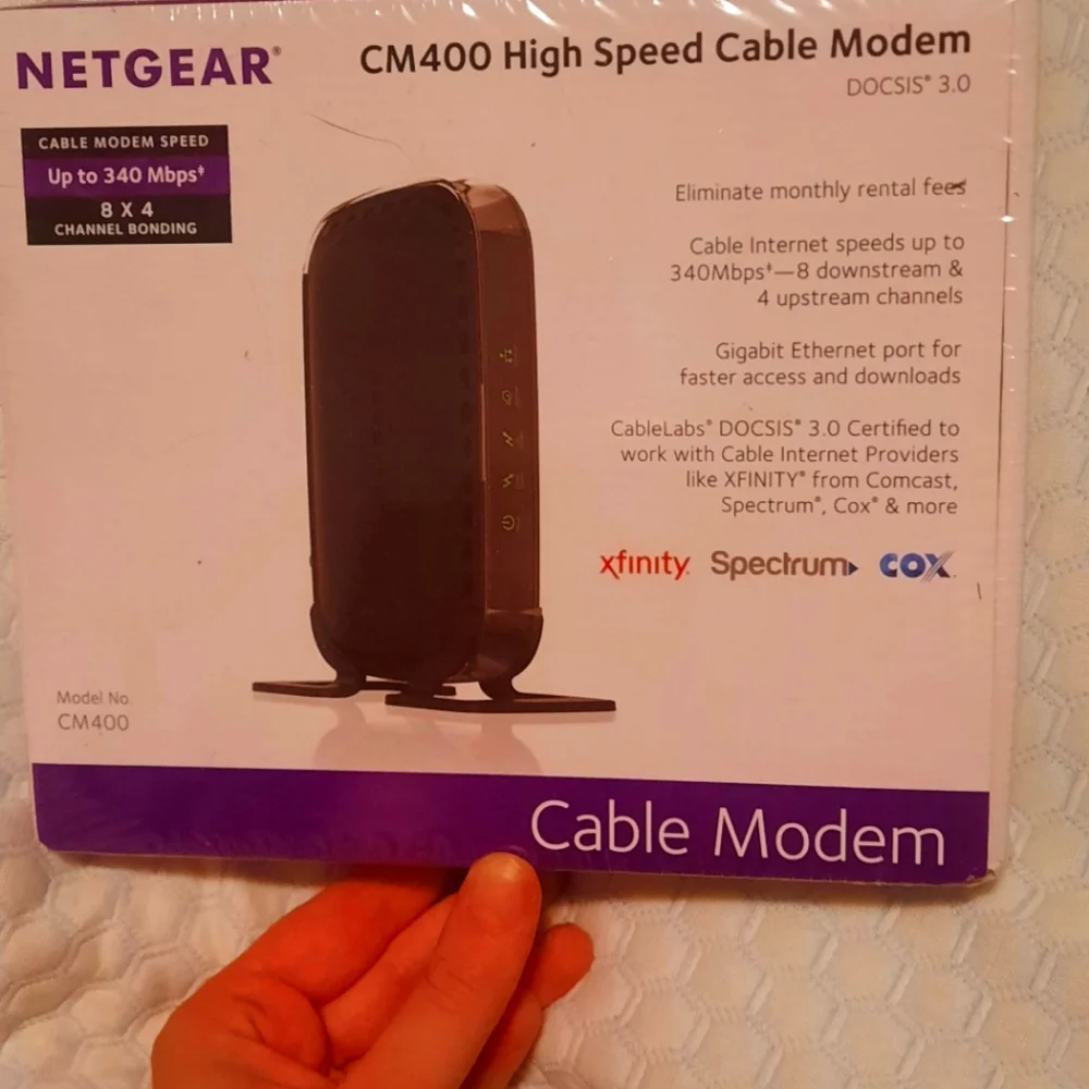 NETGEAR CM400 Cable Modem - Black - Picture 1 of 1